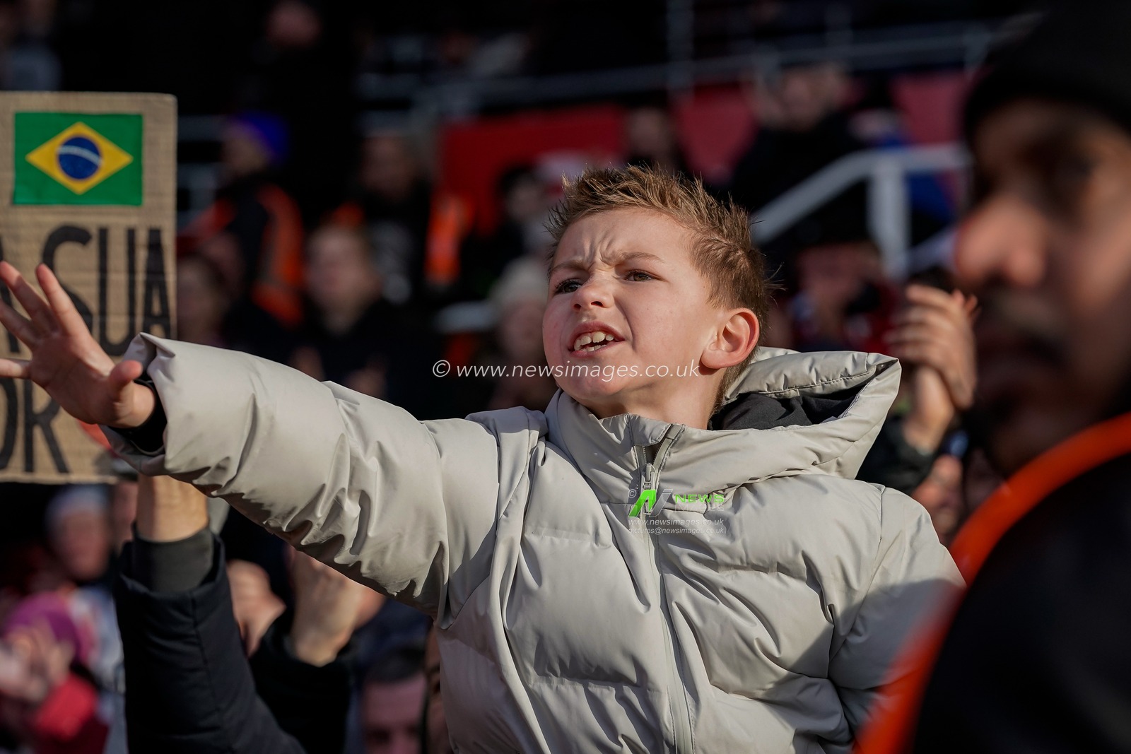 Fulham fans celebrate their team victory during the Emirates FA Cup 4th Round  match Stoke City vs Fulham at Bet365 Stadium, Stoke On Trent, United Kingdom on 15 February 2026

(Photo by Maynard Manyowa/News Images)
