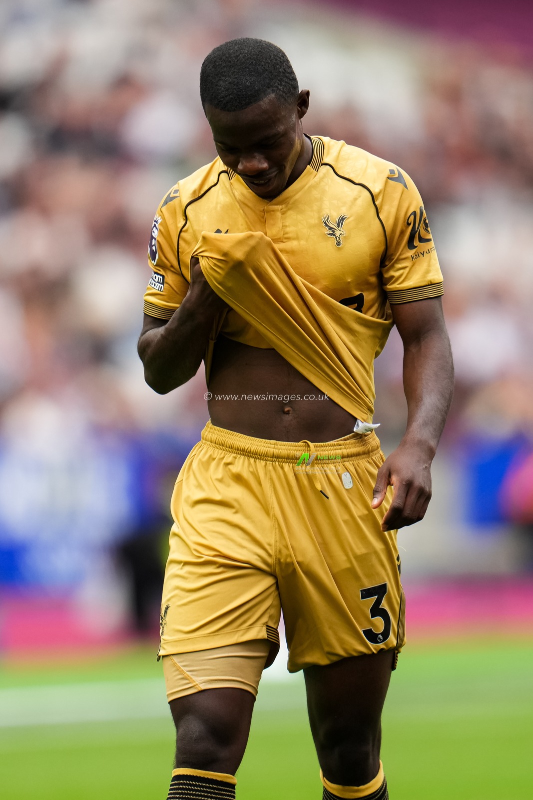 Tyrick Mitchell of Crystal Palace during the Premier League match West Ham United vs Crystal Palace at London Stadium, London, United Kingdom, 20th September 2025

(Photo by Harvey Murphy/News Images)