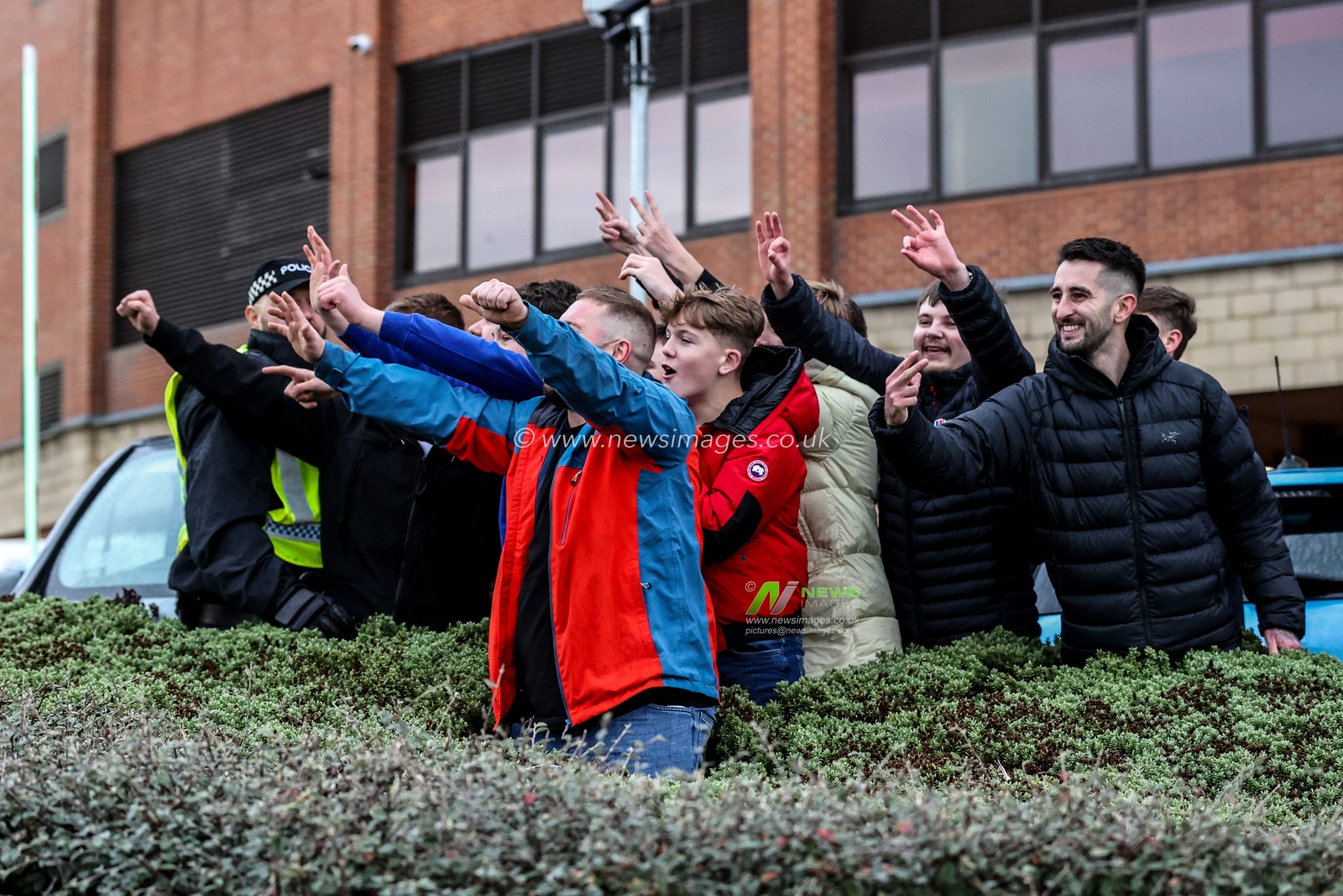 Sunderland fans chanting towards Newcastle fans before the game during the Premier League match Sunderland vs Newcastle United at Stadium Of Light, Sunderland, United Kingdom, 14th December 2025

(Photo by Alfie Cosgrove/News Images)

*** GER AUT SUI OUT ***