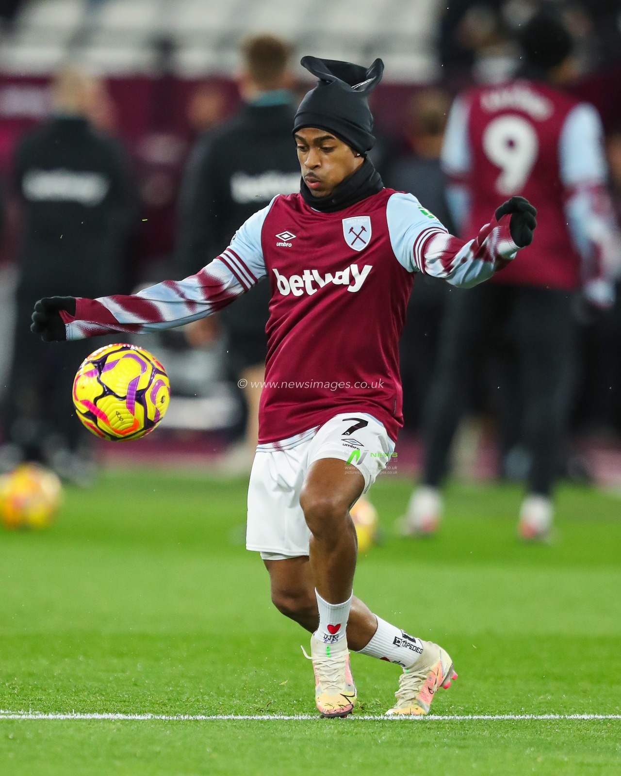 Crysencio Summerville of West Ham United during the Premier League match West Ham United vs Wolverhampton Wanderers at London Stadium, London, United Kingdom, 9th December 2024

(Photo by Izzy Poles/News Images)