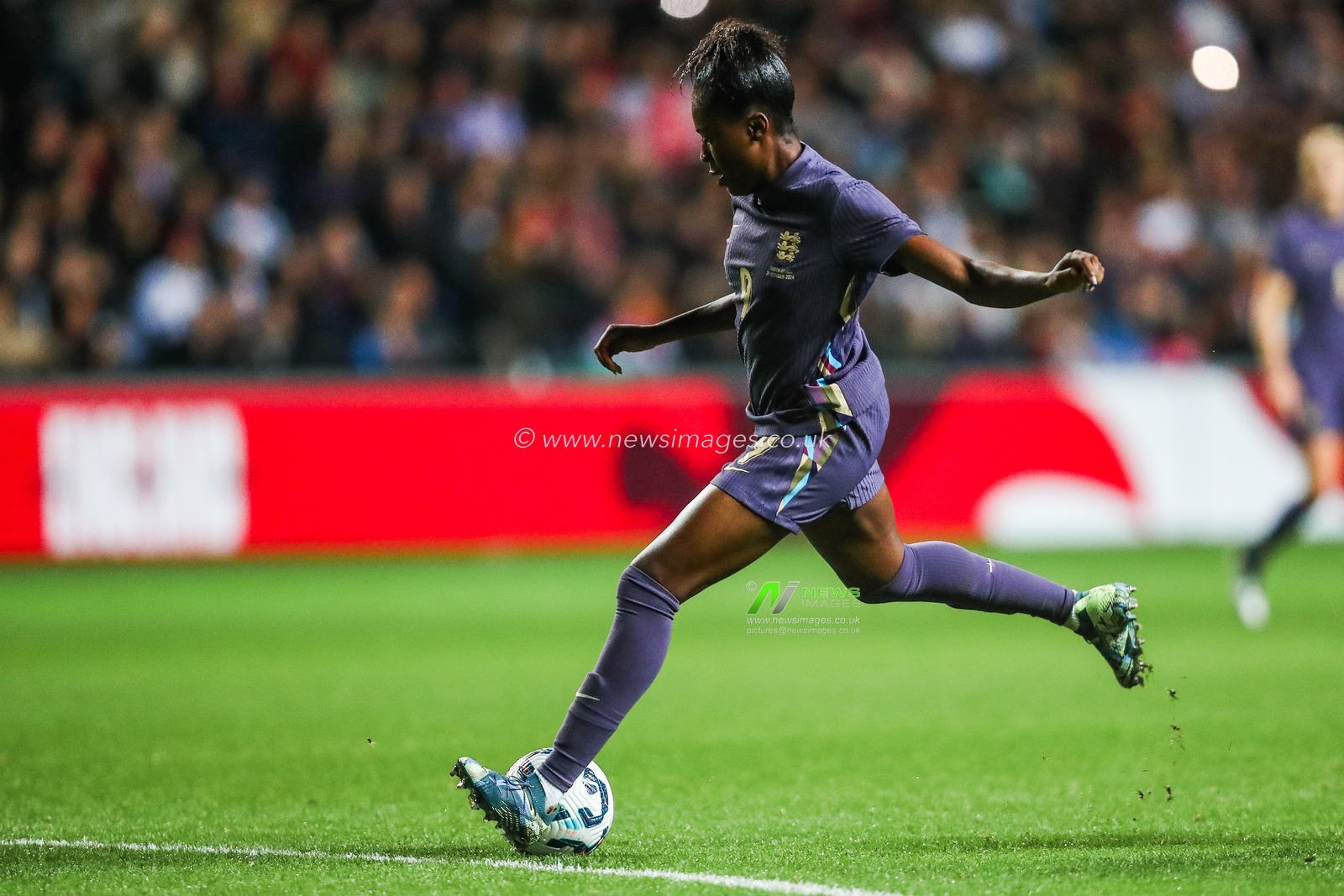 Jessica Naz of England shoots during the Women's International Friendly match England Women vs South Africa Women at Coventry Building Society Arena, Coventry, United Kingdom, 29th October 2024

(Photo by Izzy Poles/News Images)