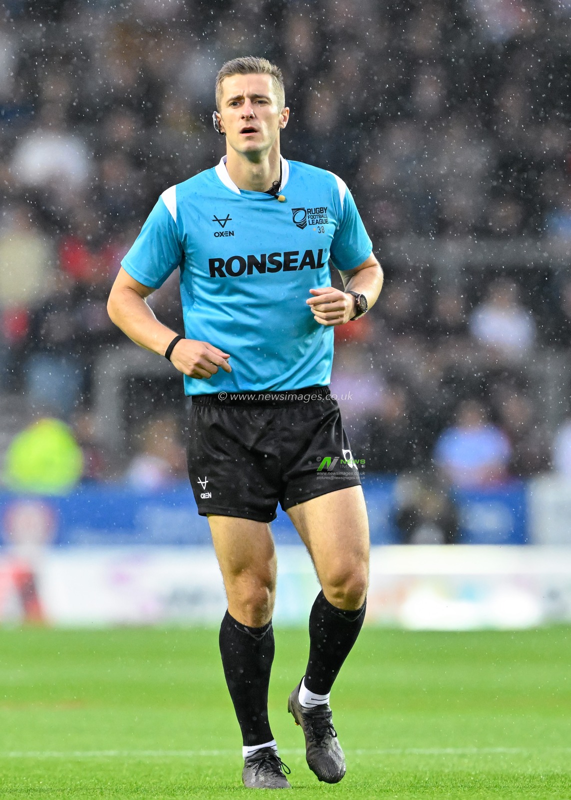 Referee Chris Kendall during the Betfred Super League Round 21 match St Helens vs Salford Red Devils at Totally Wicked Stadium, St Helens, United Kingdom, 8th August 2024

(Photo by Cody Froggatt/News Images)