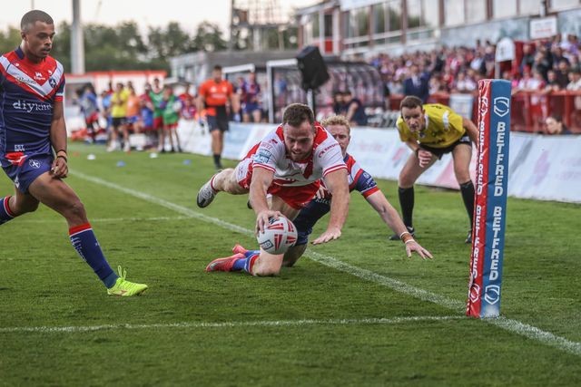 Joe Burgess of Hull KR goes over for a try during the Betfred Super League round 16 match Hull KR vs Wakefield Trinity at Sewell Group Craven Park, Kingston upon Hull, United Kingdom, 27th June 2025

(Photo by Alfie Cosgrove/News Images)