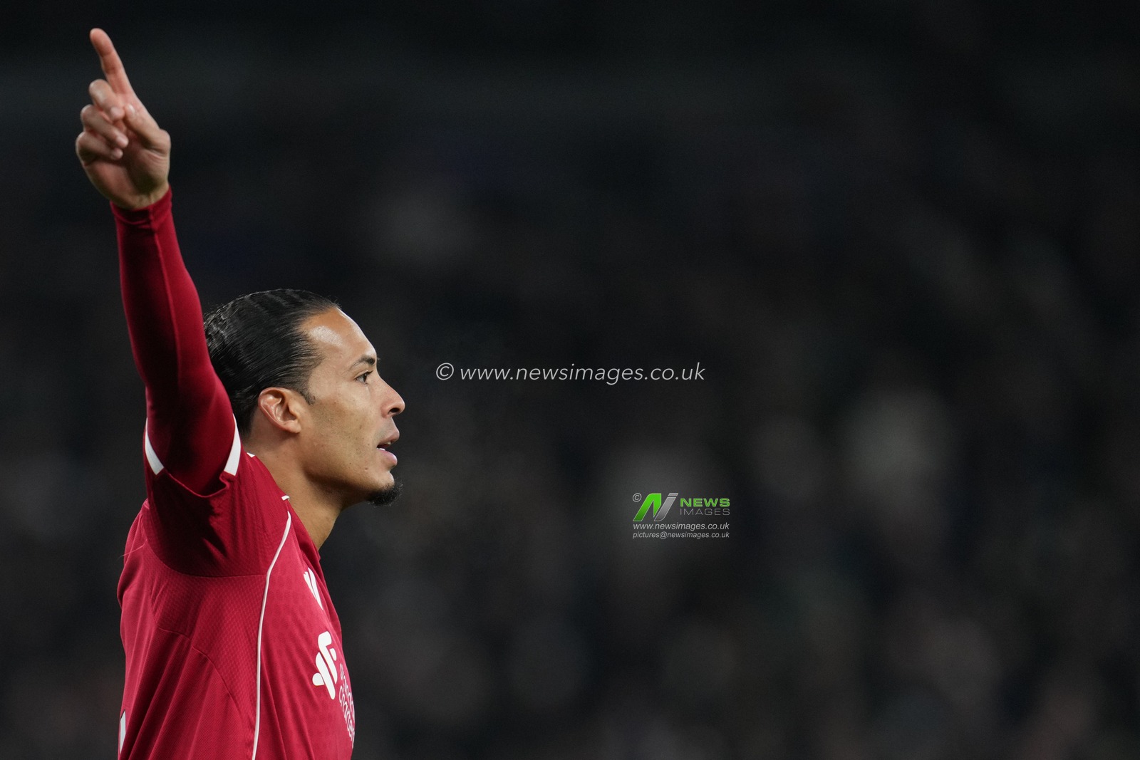 Virgil van Dijk of Liverpool during the Premier League match Tottenham Hotspur vs Liverpool at Tottenham Hotspur Stadium, London, United Kingdom, 20th December 2025

(Photo by Harvey Murphy/News Images)

*** GER AUT SUI OUT ***