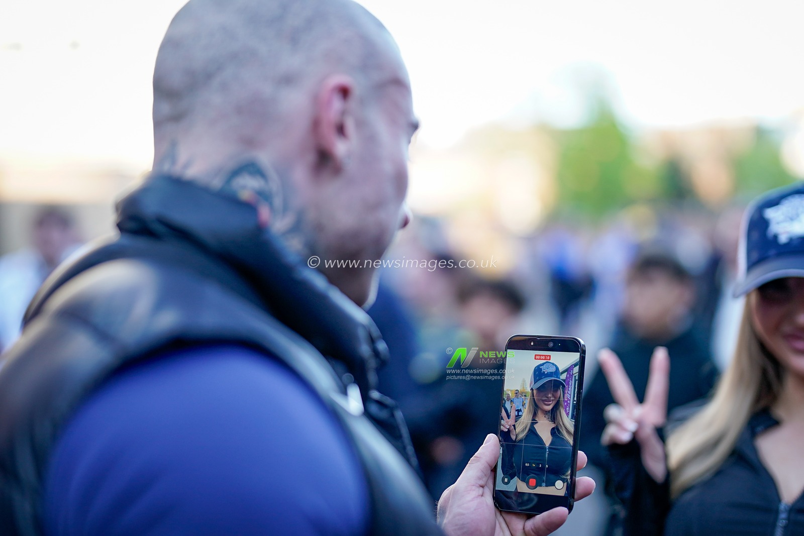 Leeds Rhinos fans interact prior to kick off during the Betfred Super League round 9 match Leeds Rhinos vs Catalans Dragons at AMT Headingley Stadium, Leeds, United Kingdom on 24 April 2026

(Photo by Maynard Manyowa/News Images)