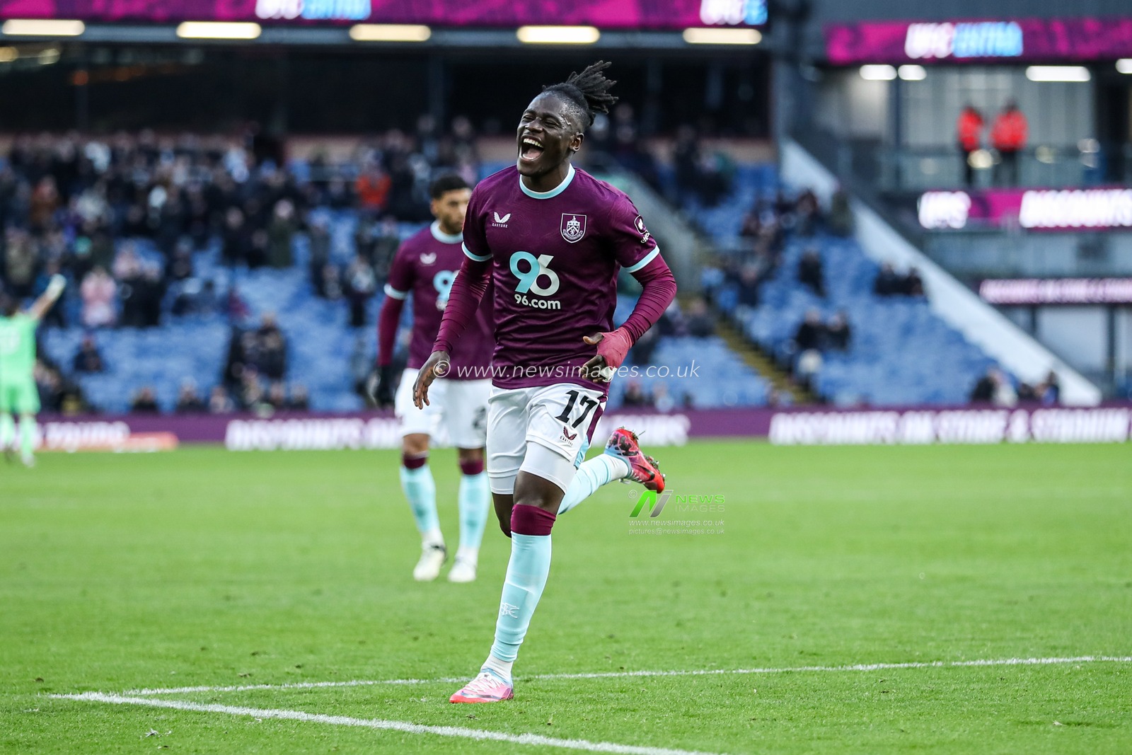 Loum Tchaouna of Burnley celebrates after scoring to make it 2-0 during the Emirates FA Cup Third Round match Burnley vs Millwall at Turf Moor, Burnley, United Kingdom, 10th January 2026

(Photo by Jorge Horsted/News Images)