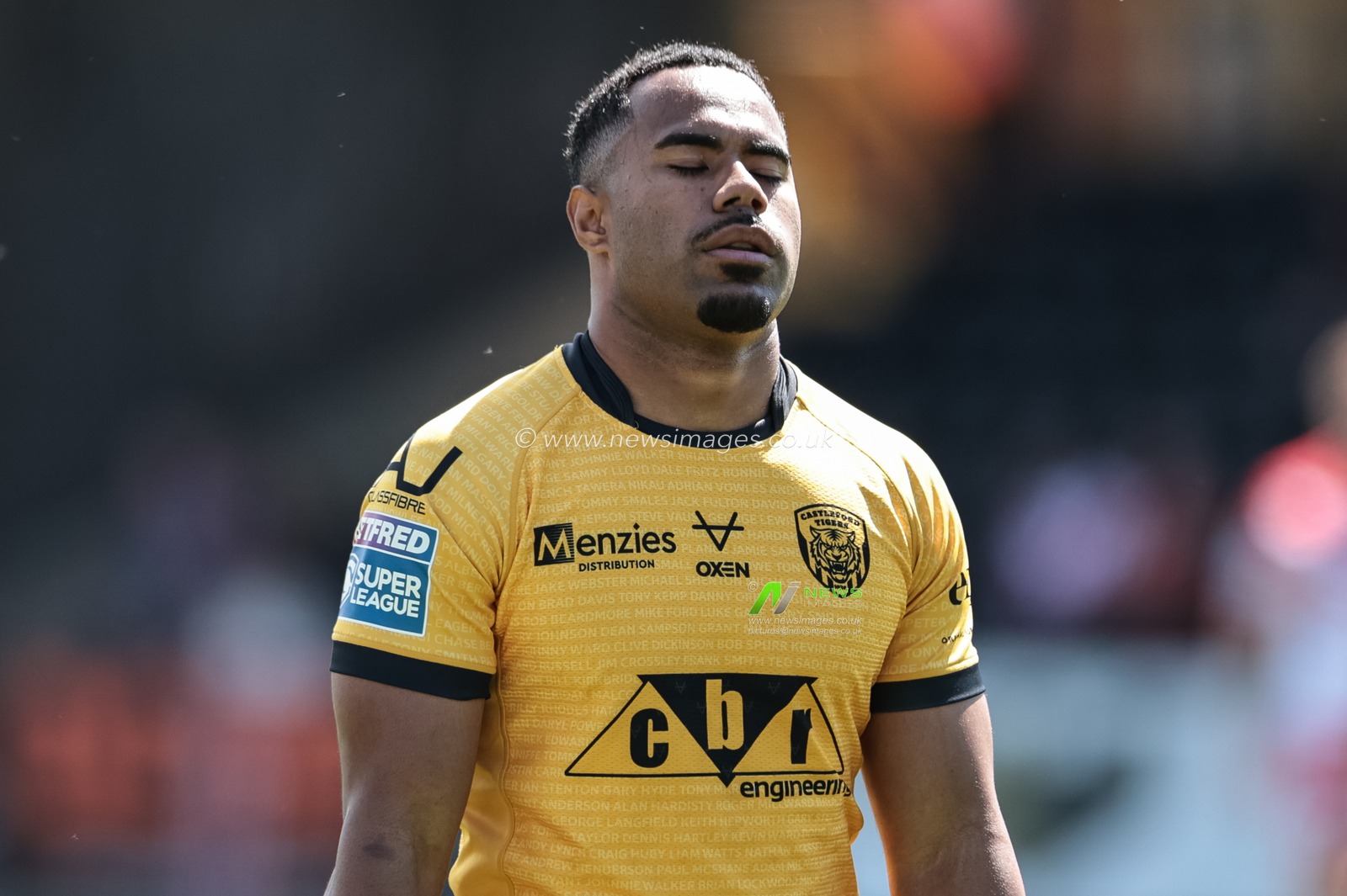 Jason Qareqare of Castleford Tigers during the Betfred Super League round 12 match Castleford Tigers vs St Helens at OneBore Stadium, Castleford, Untied Kingdom on 23 May 2026

(Photo by Mark Cosgrove/News Images)