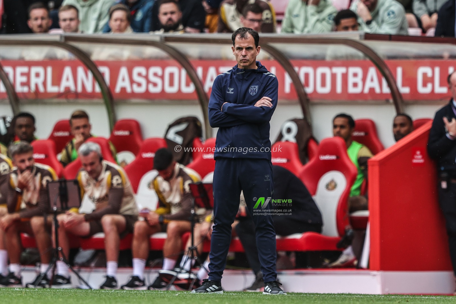 Régis Le Bris manager of Sunderland during the Premier League match Sunderland vs Brentford at Stadium Of Light, Sunderland, United Kingdom, 30th August 2025

(Photo by Alfie Cosgrove/News Images)