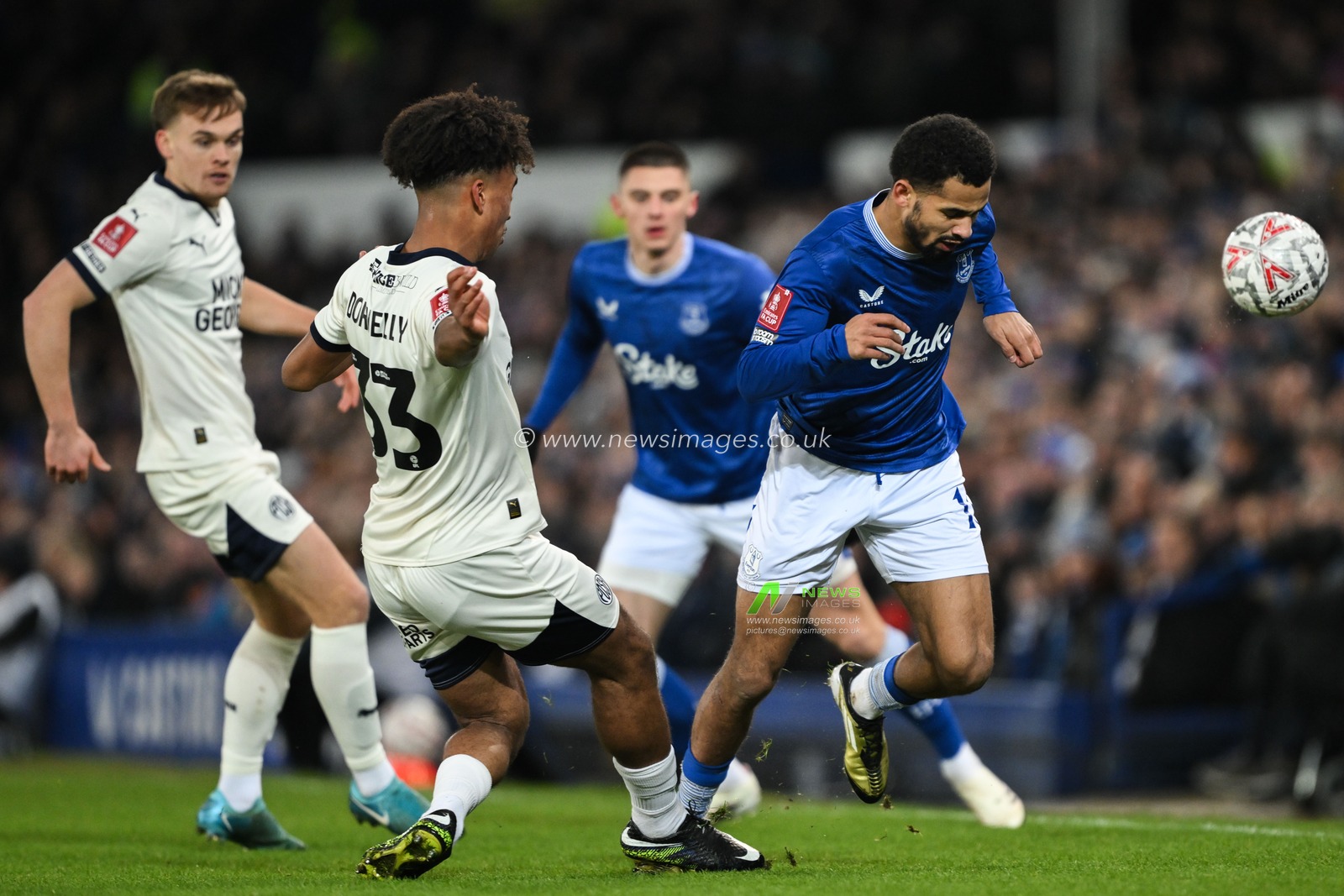 James Dornelly of Peterborough United tackles Iliman Ndiaye of Everton during the Emirates FA Cup 3rd Round match Everton vs Peterborough United at Goodison Park, Liverpool, United Kingdom, 9th January 2025

(Photo by Craig Thomas/News Images)