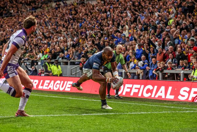 Maika Sivo of Leeds Rhinos goes over for a try during the Betfred Super League round 10 match Leeds Rhinos vs Wakefield Trinity at AMT Headingley Stadium, Leeds, United Kingdom on 01 May 2026

(Photo by Alfie Cosgrove/News Images)