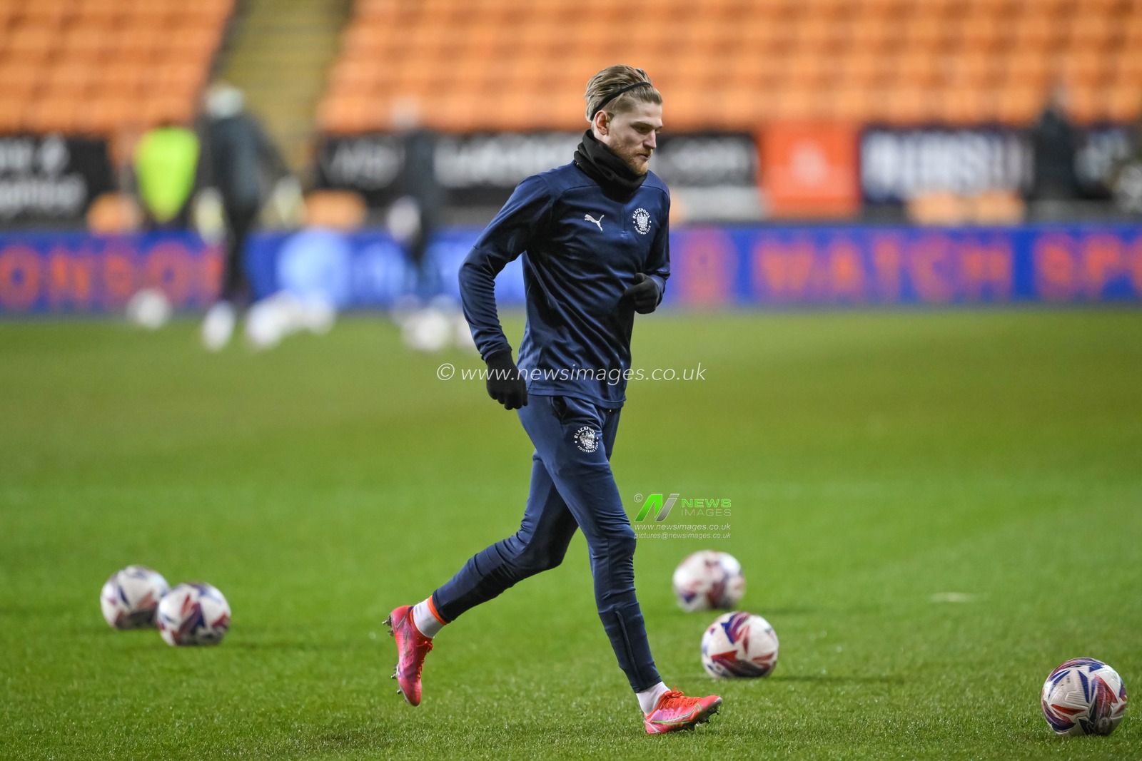 Hayden Coulson of Blackpool during the pre-game warmup ahead of the Sky Bet League 1 match Blackpool vs Rotherham United at Bloomfield Road, Blackpool, United Kingdom, 11th February 2025

(Photo by Craig Thomas/News Images)