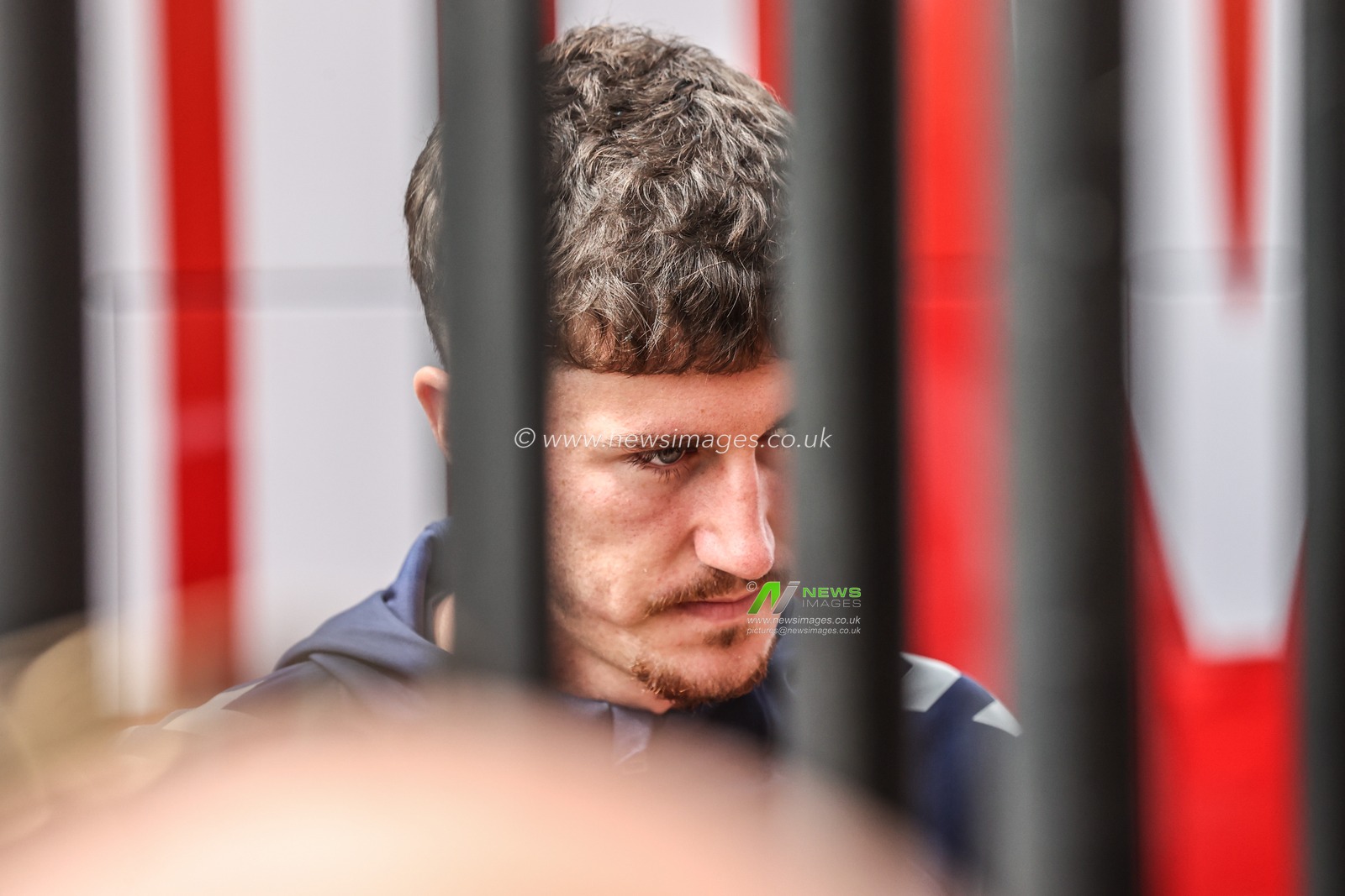 Trai Hume of Sunderland arrives during the Premier League match Sunderland vs West Ham United at Stadium Of Light, Sunderland, United Kingdom, 16th August 2025

(Photo by Alfie Cosgrove/News Images)
