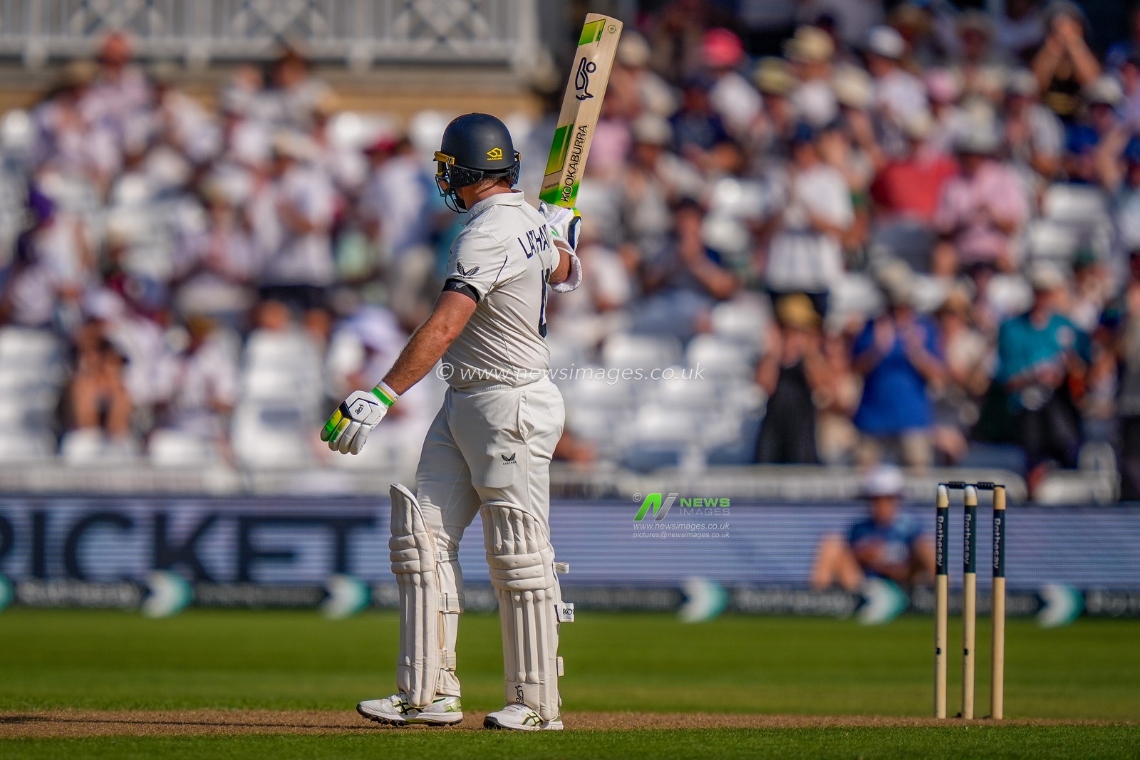 New Zealand captain Tom Latham celebrates going past 150 runs during the 3rd Rothesay Test Match Day 1 match England vs New Zealand at Trent Bridge, Nottingham, United Kingdom on 25 June 2026

(Photo by Maynard Manyowa/News Images)