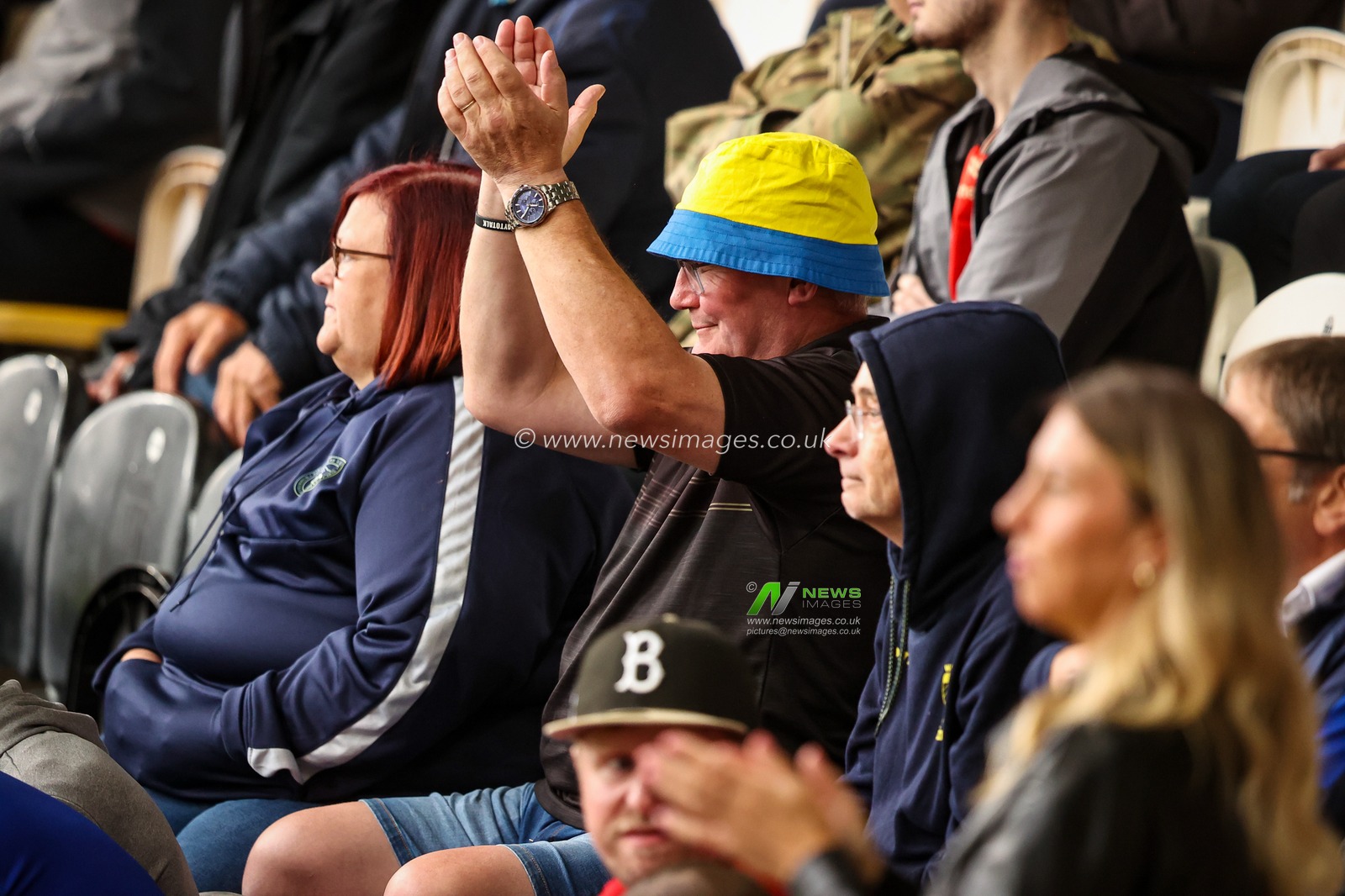 Warrington fans during the Betfred Super League round 25 match Hull FC vs Warrington Wolves at MKM Stadium, Hull, United Kingdom on 29 August 2026

(Photo by Alfie Cosgrove/News Images)