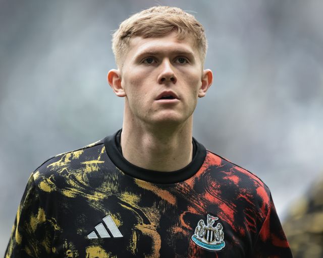 Lewis Hall of Newcastle United in the pregame warmup session during the Premier League match Newcastle Untied vs Sunderland at St. James's Park, Newcastle, United Kingdom on 22 March 2026

(Photo by Mark Cosgrove/News Images)