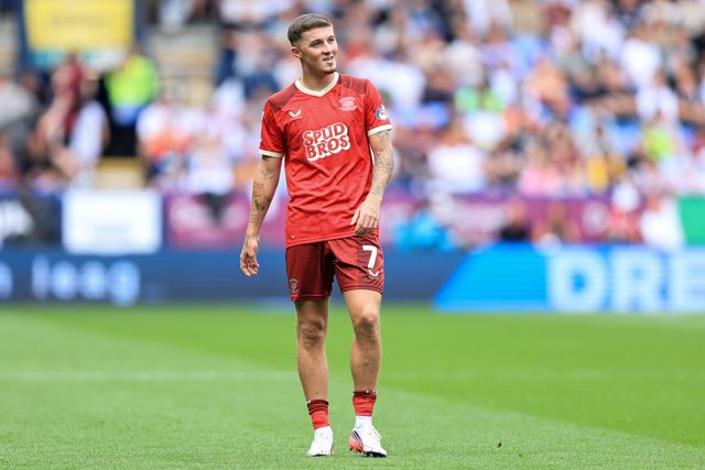 Alfie Devine of Preston North End during the Sky Bet Championship match Bolton Wanderers vs Preston North End at Toughsheet Community Stadium, Bolton, United Kingdom on 15 August 2026

(Photo by Jorge Horsted/News Images)