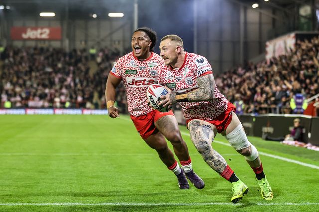 Josh Charley of Leigh Leopards goes over for a try making it 16-0 during the Betfred Super League play-off Eliminator 1 match Leigh Leopards vs Wakefield Trinity at Progress With Unity Stadium, Leigh, United Kingdom, 26th September 2025

(Photo by Alfie Cosgrove/News Images)