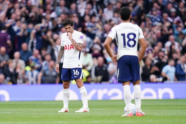 Sandro Tonali of Tottenham Hotspur after Newcastle score a second during the Premier League match Tottenham Hotspur vs Newcastle Untied at Tottenham Hotspur Stadium, London, United Kingdom on 29 August 2026

(Photo by Harvey Murphy/News Images)