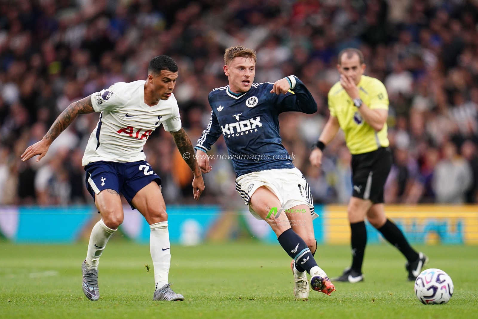 during the Premier League match Tottenham Hotspur vs Newcastle Untied at Tottenham Hotspur Stadium, London, United Kingdom on 29 August 2026

(Photo by Harvey Murphy/News Images)