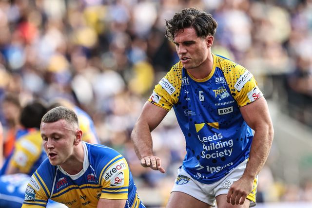 Brodie Croft of Leeds Rhinos during pre-game warm up during the Betfred Super League round 19 match Leeds Rhinos vs Salford Red Devils at Headingley Stadium, Leeds, United Kingdom, 18th July 2025

(Photo by Alfie Cosgrove/News Images)