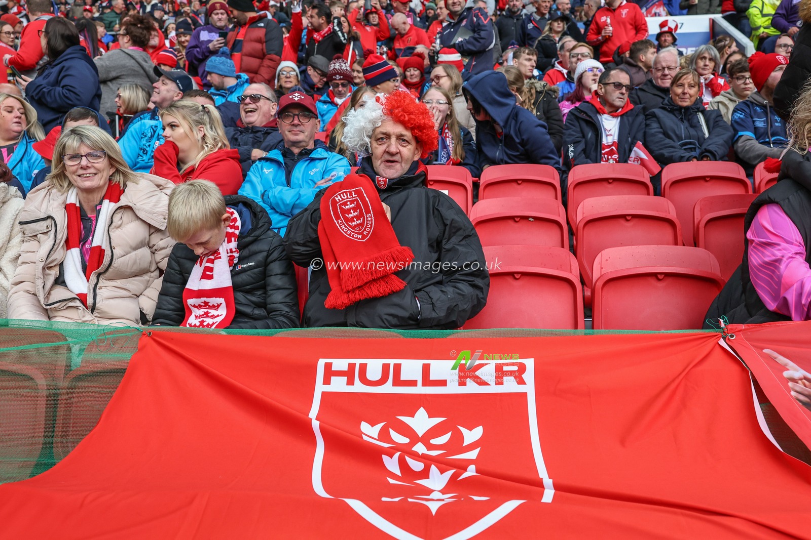 Hull KR fans arrive during the Betfred Super League Grand Final match Wigan Warriors vs Hull KR at Old Trafford, Manchester, United Kingdom, 12th October 2024

(Photo by Mark Cosgrove/News Images)