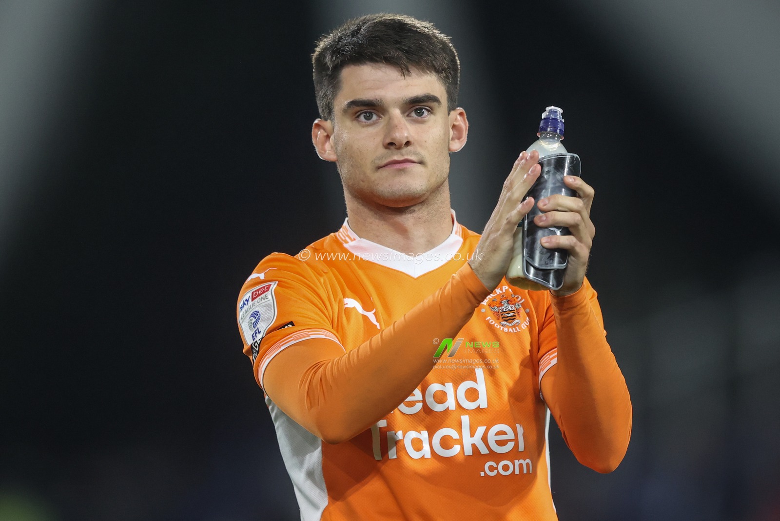 Rob Apter of Blackpool applauds the away fans after the game during the Sky Bet League 1 match Huddersfield Town vs Blackpool at John Smith's Stadium, Huddersfield, United Kingdom, 24th September 2024

(Photo by Alfie Cosgrove/News Images)