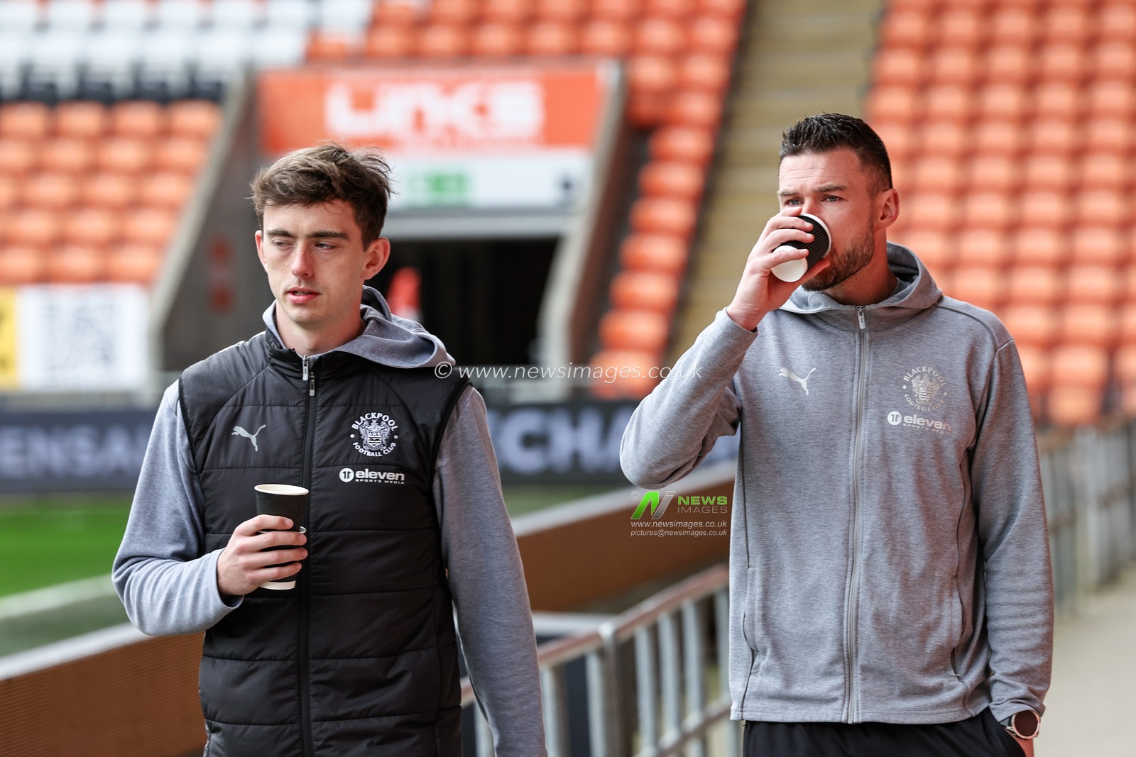 Harry Tyrer of Blackpool and Richard O'Donnell of Blackpool arrive during the Sky Bet League 1 match Blackpool vs Bolton Wanderers at Bloomfield Road, Blackpool, United Kingdom, 29th March 2025

(Photo by Mark Cosgrove/News Images)