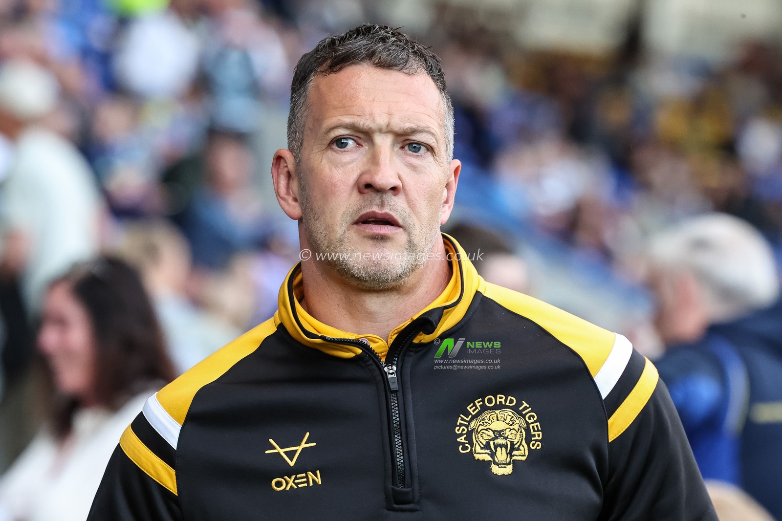 Danny McGuire Head Coach of Castleford Tigers during the Betfred Super League Round 13 match Warrington Wolves vs Castleford Tigers at Halliwell Jones Stadium, Warrington, United Kingdom, 30th May 2025

(Photo by Mark Cosgrove/News Images)