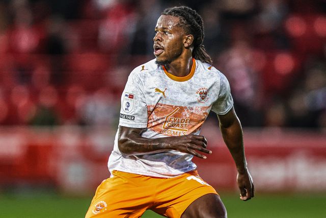 Karoy Anderson of Blackpool during the Sky Bet League One match Barnsley vs Blackpool at Oakwell, Barnsley, United Kingdom on 02 September 2026

(Photo by Alfie Cosgrove/News Images)