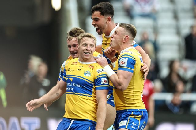 Lachlan Miller of Leeds Rhinos celebrates his try during the Betfred Magic Weekend 2025 match St Helens vs Leeds Rhinos at St. James's Park, Newcastle, United Kingdom, 3rd May 2025

(Photo by Mark Cosgrove/News Images)