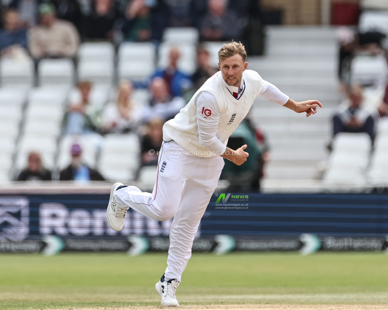 Joe Root of England delivers the ball during the Rothesay Test Match Day 3 England vs Zimbabwe at Trent Bridge, Nottingham, United Kingdom, 24th May 2025

(Photo by Mark Cosgrove/News Images)