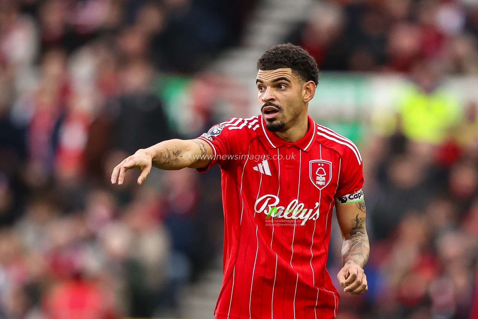Morgan Gibbs-White of Nottingham Forest gives his team instructions during the Premier League match Nottingham Forest vs Crystal Palace at City Ground, Nottingham, United Kingdom, 1st February 2026

(Photo by Alfie Cosgrove/News Images)