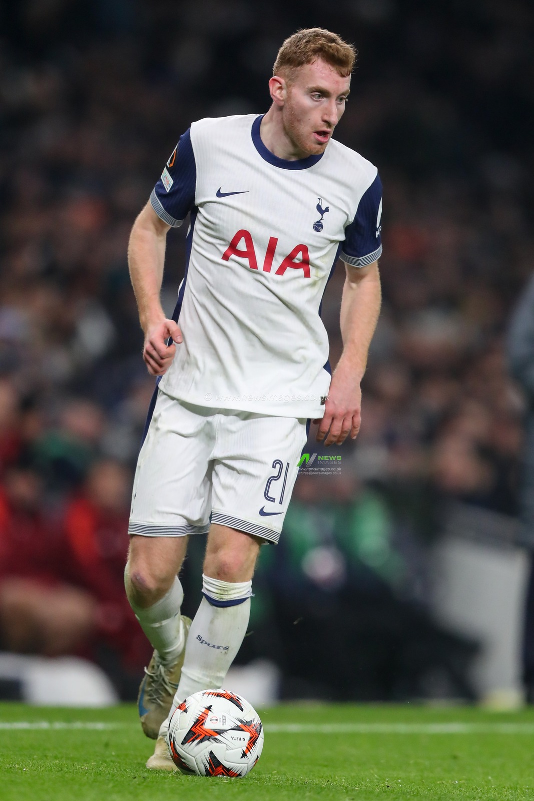 Dejan Kulusevski of Tottenham Hotspur with the ball during the UEFA Europa League - League Stage match Tottenham Hotspur vs A.S. Roma at Tottenham Hotspur Stadium, London, United Kingdom, 28th November 2024

(Photo by Gareth Evans/News Images)