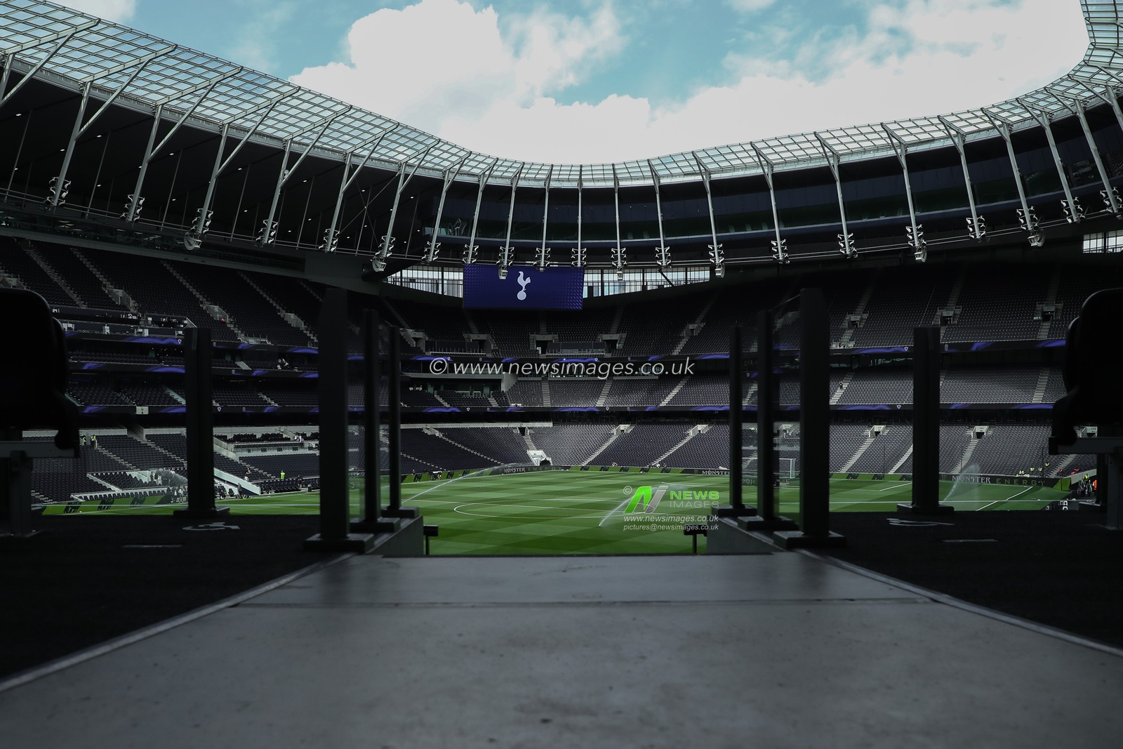 A general view of Tottenham Hotspur Stadium prior to the Premier League match Tottenham Hotspur vs Bournemouth at Tottenham Hotspur Stadium, London, United Kingdom, 30th August 2025

(Photo by Izzy Poles/News Images)