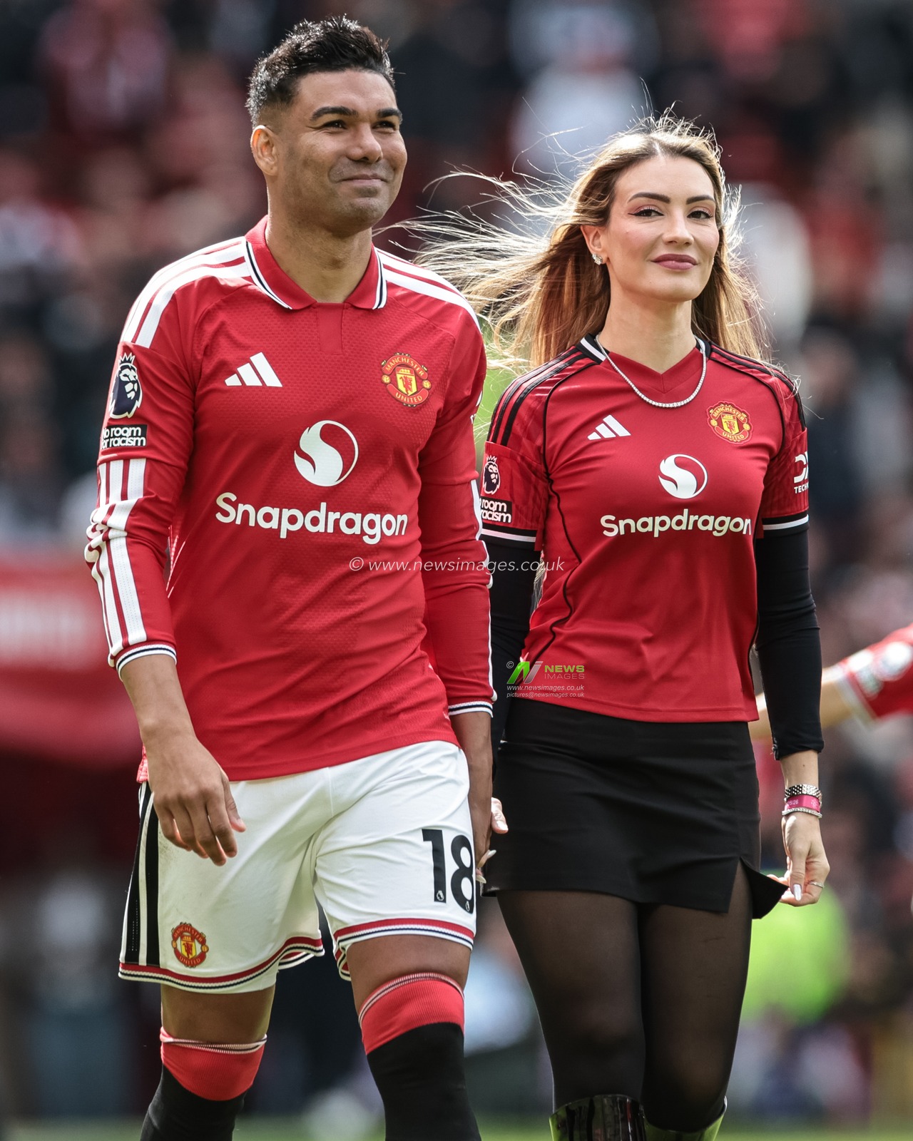 Casemiro of Manchester United is accompanied by his wife Anna Mariana Casemiro as he says goodbye to Old Trafford during the Premier League match Manchester United vs Nottingham Forest at Old Trafford, Manchester, United Kingdom on 17 May 2026

(Photo by Mark Cosgrove/News Images)