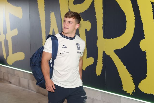 Leon Hayes of Warrington Wolves arrives during the Betfred Super League round 16 match Warrington Wolves vs Catalans Dragons at The Halliwell Jones Stadium, Warrington, United Kingdom on 25 June 2026

(Photo by Alfie Cosgrove/News Images)