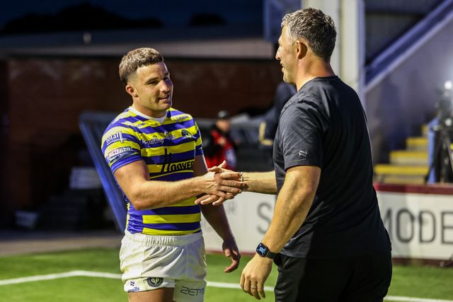 Josh Smith of Warrington Wolves shakes hands with Sam Burgess manager of Warrington after the game during the Betfred Super League round 13 match Warrington Wolves vs Hull FC at The Halliwell Jones Stadium, Warrington, United Kingdom on 05 June 2026

(Photo by Alfie Cosgrove/News Images)