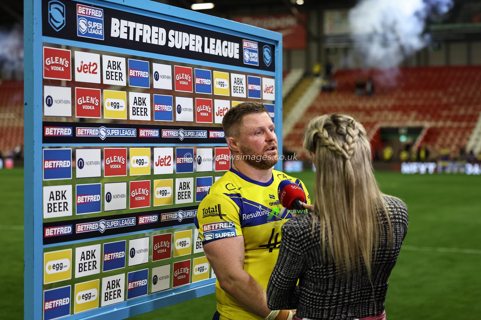 Luke Yates of Warrington Wolves in a post match interview during the Betfred Super League Round 20 Leigh Leopards vs Warrington Wolves at Leigh Sports Village, Leigh, United Kingdom, 1st August 2025

(Photo by Mark Cosgrove/News Images)