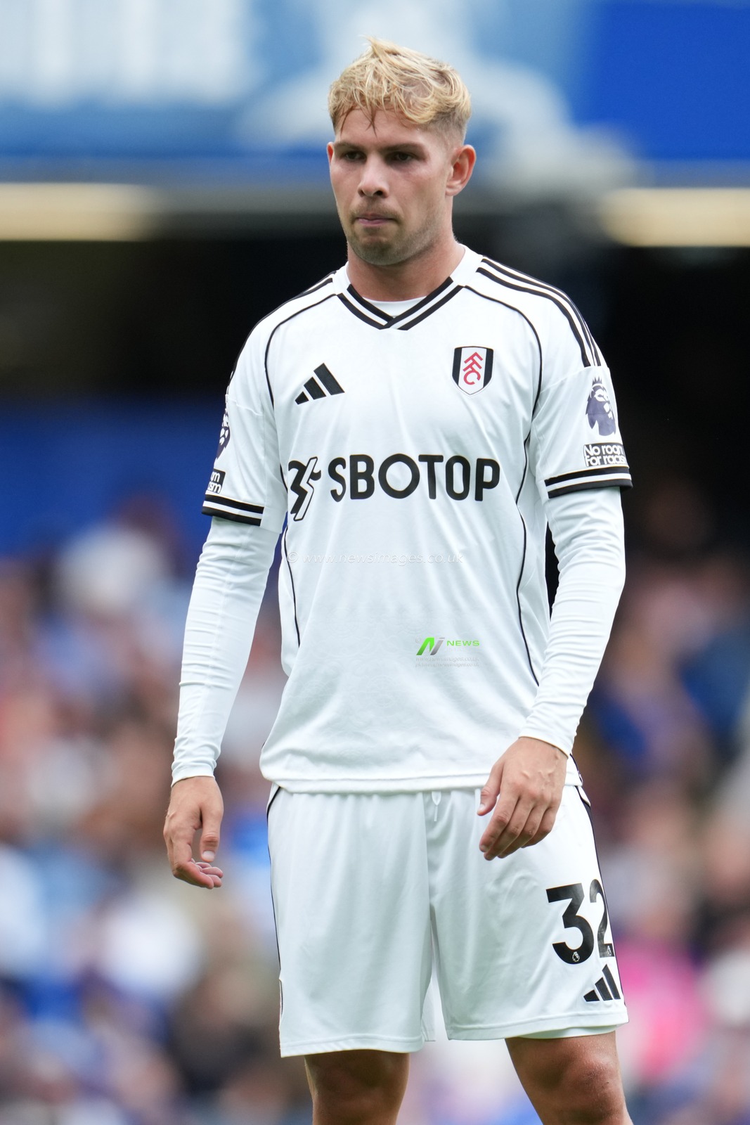 Emile Smith Rowe of Fulham during the Premier League match Chelsea vs Fulham at Stamford Bridge, London, United Kingdom, 30th August 2025

(Photo by Harvey Murphy/News Images)