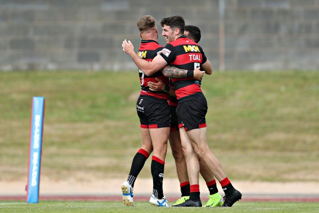 Tee Ritson of Barrow Raiders celebrates his try during the Betfred Championship match Hunslet RLFC vs Barrow Raiders at South Leeds Stadium, Leeds, United Kingdom, 22nd June 2025

(Photo by Sam Eaden/News Images)