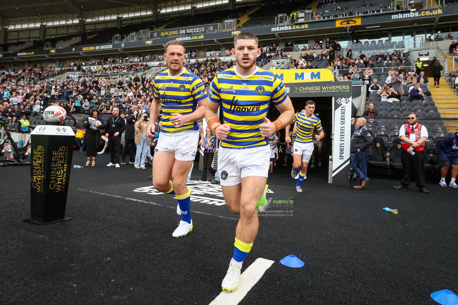 Danny Walker of Warrington Wolves during the Betfred Super League round 25 match Hull FC vs Warrington Wolves at MKM Stadium, Hull, United Kingdom on 29 August 2026

(Photo by Alfie Cosgrove/News Images)