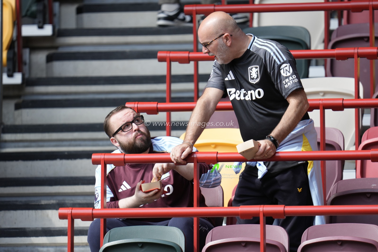 Aston Villa fans ahead of the Premier League match Brentford vs Aston Villa at The Gtech Community Stadium, London, United Kingdom, 23rd August 2025

(Photo by Harvey Murphy/News Images)