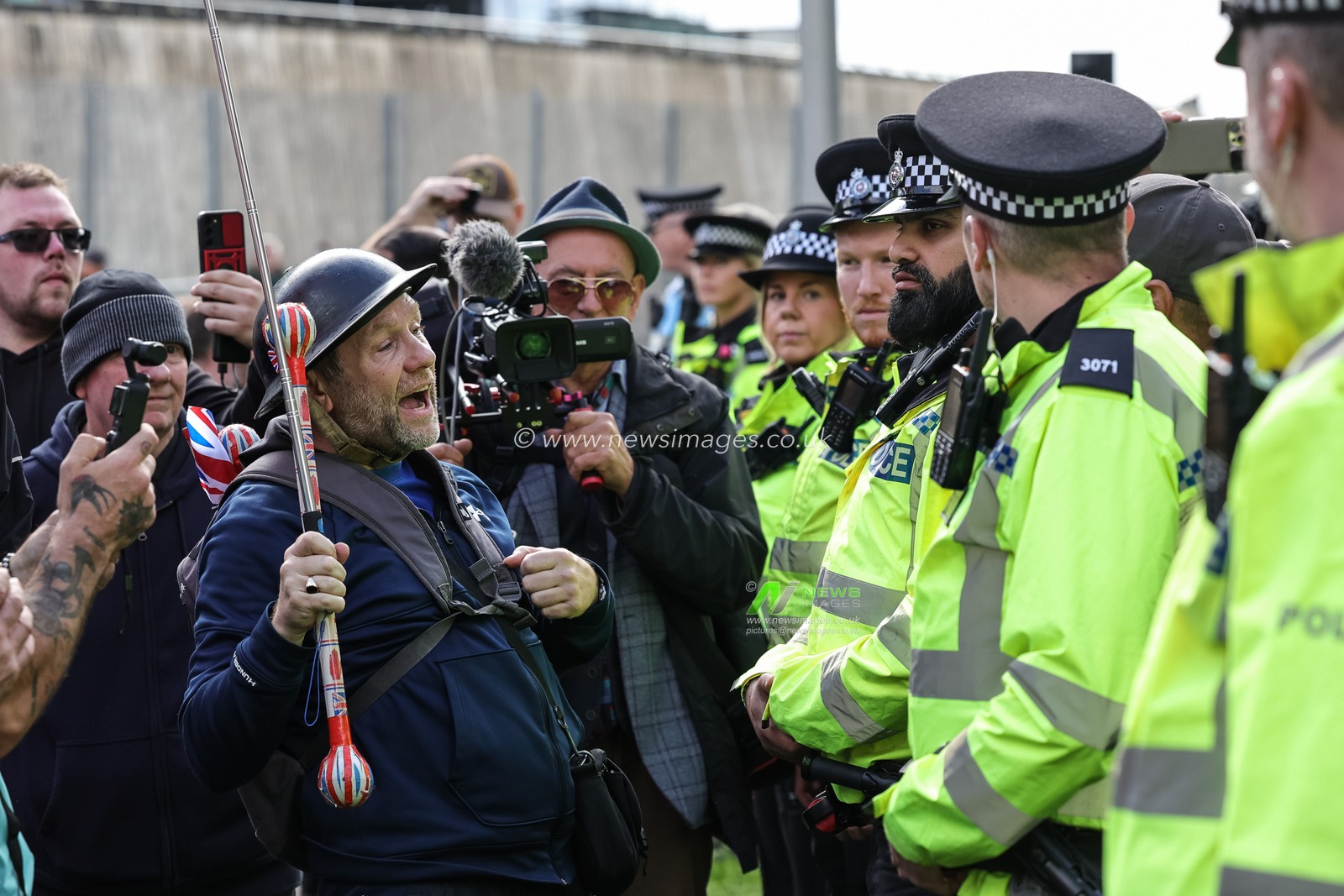 A protester confronts Police officers during the Labour Party Annual Conference 2025 at The ACC, Liverpool, United Kingdom, 28th September 2025

(Photo by Mark Cosgrove/News Images)