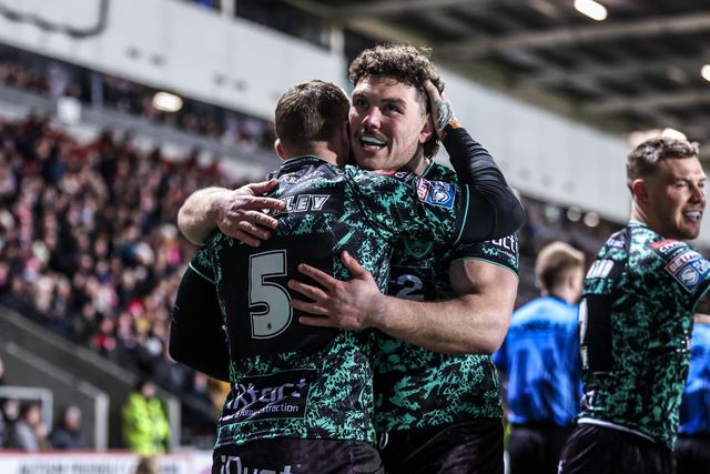 Josh Charnley of Leigh Leopards celebrates his try during the Betfred Super League match St Helens vs Leigh Leopards at The BrewDog Stadium, St Helens, United Kingdom on 20 February 2026

(Photo by Alfie Cosgrove/News Images)