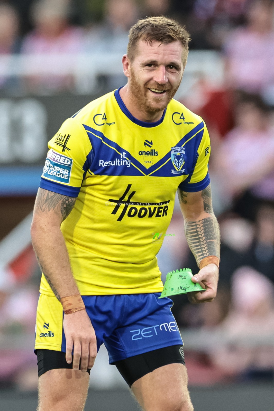 Marc Sneyd of Warrington Wolves during the Betfred Super League Round 20 Leigh Leopards vs Warrington Wolves at Leigh Sports Village, Leigh, United Kingdom, 1st August 2025

(Photo by Mark Cosgrove/News Images)