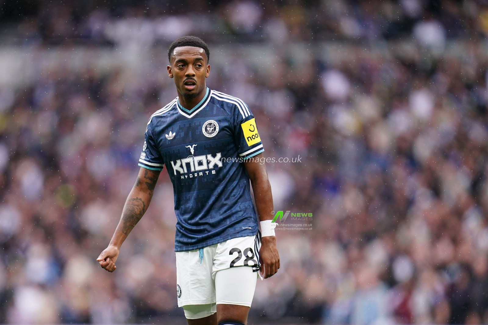 Joe Willock of Newcastle United during the Premier League match Tottenham Hotspur vs Newcastle Untied at Tottenham Hotspur Stadium, London, United Kingdom on 29 August 2026

(Photo by Harvey Murphy/News Images)