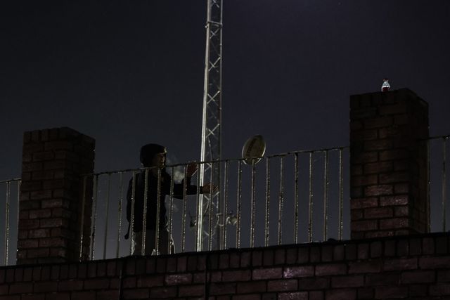 A Young Tigers fan throwing a rugby ball during the Betfred Super League Round 3 match Castleford Tigers vs Huddersfield Giants at OneBore Stadium, Castleford, Untied Kingdom on 27 February 2026

(Photo by Mark Cosgrove/News Images)