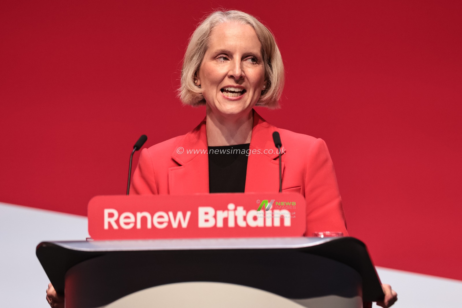 Emma Reynolds MP, Secretary of State for the Environment, Food and Rural Affairs addresses conference during the Labour Party Annual Conference 2025 Day 4 at ACC, Liverpool, United Kingdom, 1st October 2025

(Photo by Mark Cosgrove/News Images)