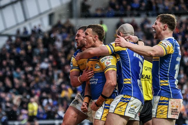 Ash Handley of Leeds Rhinos celebrates his try during the Betfred Super League Round 8 match Leeds Rhinos vs Huddersfield Giants at Headingley Stadium, Leeds, United Kingdom, 18th April 2025

(Photo by Alfie Cosgrove/News Images)