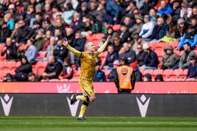 Adam Forshaw of Blackburn Rovers celebrates his goal to make it  0-1 during the Sky Bet Championship match Stoke City vs Blackburn Rovers at Bet365 Stadium, Stoke On Trent, United Kingdom on 11 April 2026

(Photo by Maynard Manyowa/News Images)